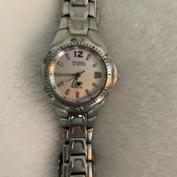 Fossil Blue Woman’s Silver Stainless Steel Water Resistant Watch 3634 - Picture 10 of 12